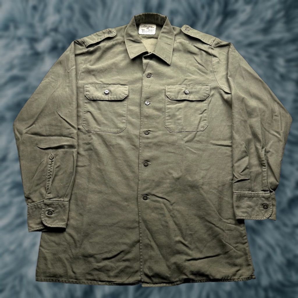 Vintage VINTAGE West German Bundeswehr Military Field Shirt M Green Button-Down Collared 1986 Army Mens Size US M / EU 48-50 / 2 - 1 Thumbnail