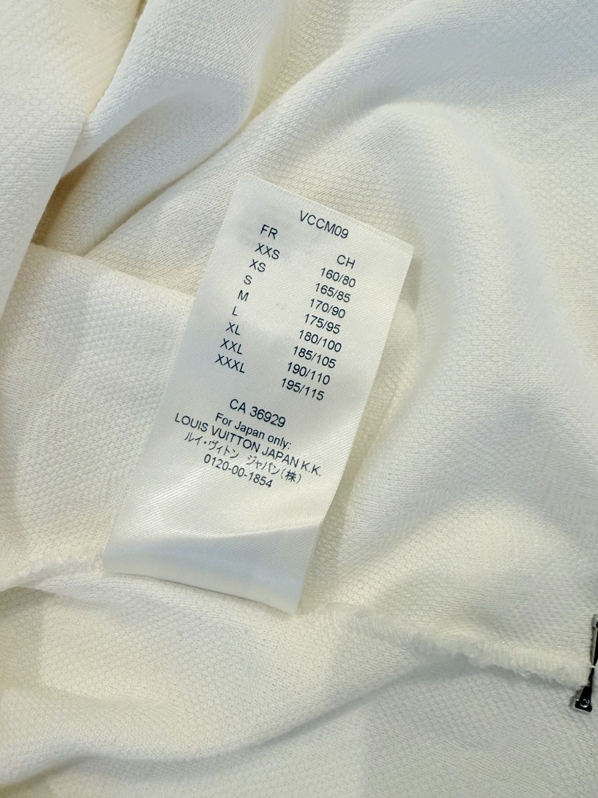 Louis Vuitton Louis Vuitton 3D Pocket Monogram TShirt Size US S / EU 44-46 / 1 - 8 Thumbnail