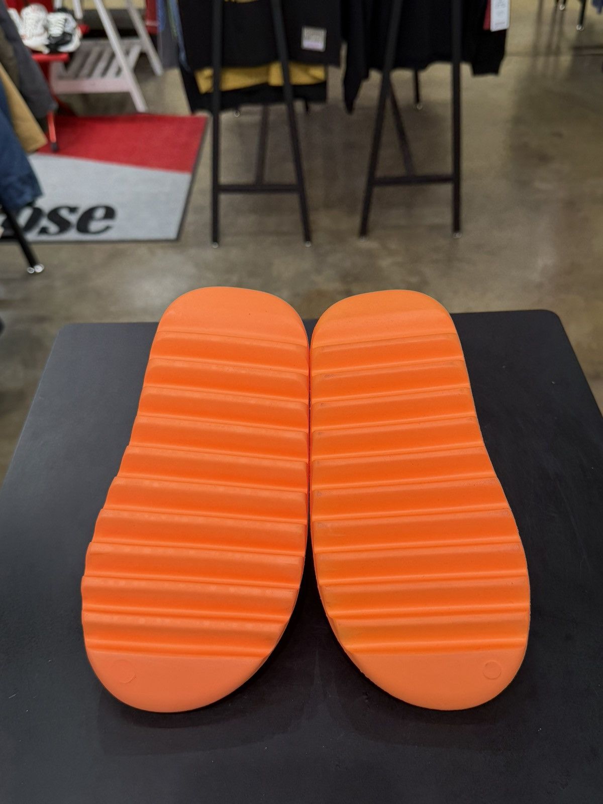 Adidas Adidas Yeezy Slide Enflame Orange Size 4 (2021) Size US 5 / EU 37 - 9 Thumbnail