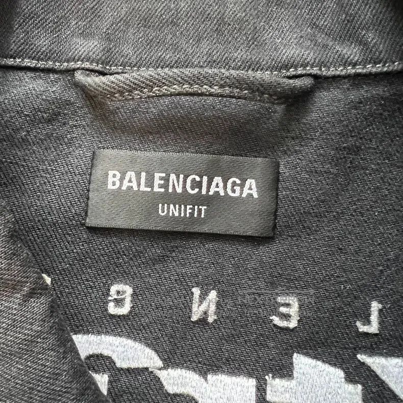 Balenciaga Balenciaga FW21 Embroidered Denim Jacket. Size US L / EU 52-54 / 3 - 3 Thumbnail