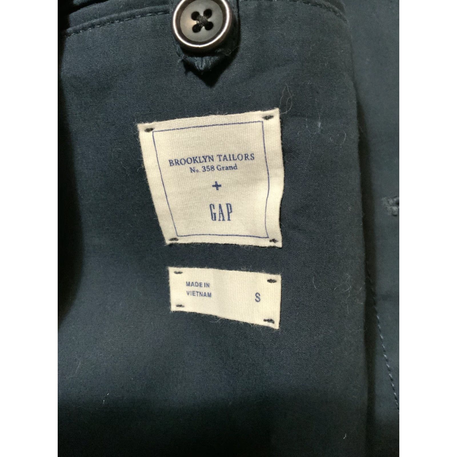 Gap VINTAGE Brooklyn Tailors X Gap X GQ Collection Navy Blue Bonded Mac Classic Coat Sz. S Mens Regular Blue Coat Bonds Mac Cotton 90s? Size US S / EU 44-46 / 1 - 5 Thumbnail