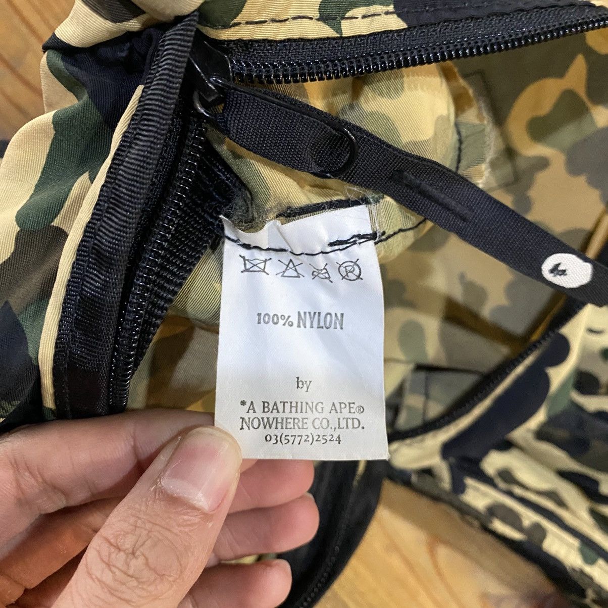 Bape RARE OG Bape 1st camo triple shoulder bag Size ONE SIZE - 12 Thumbnail