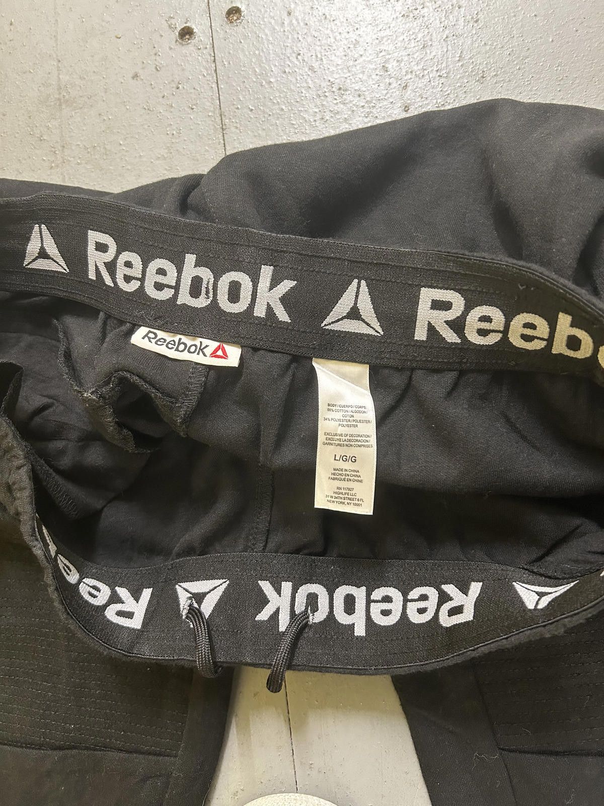Reebok Reebok Men's Black Joggers - Stylish Comfort Size US 34 / EU 50 - 6 Thumbnail