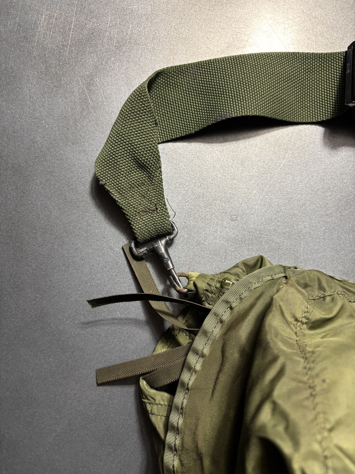 Vintage Vintage Military Bag Medical MultiZip Cargo Pouch Messenger Size ONE SIZE - 11 Thumbnail
