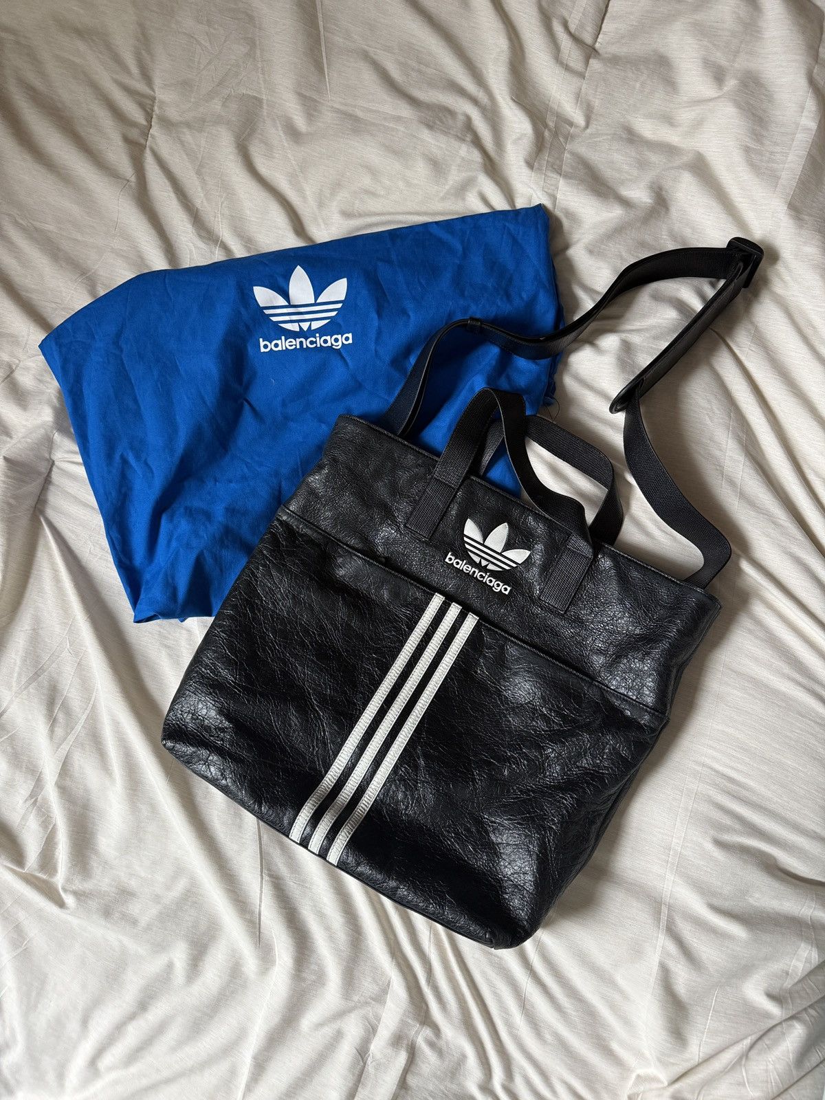 Adidas × Balenciaga New! 💼 Balenciaga Adidas Shoulder Bag Size ONE SIZE - 1 Thumbnail