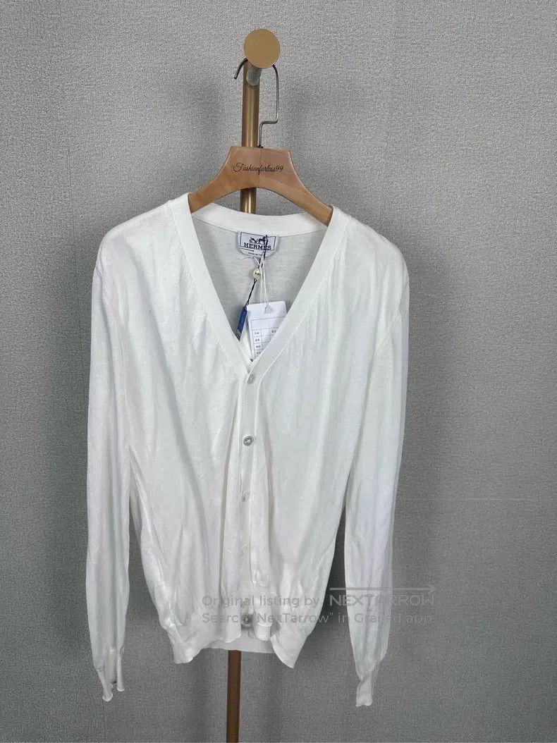 Hermes Hermes White thin knit cardigan Size M / US 6-8 / IT 42-44 - 1 Thumbnail