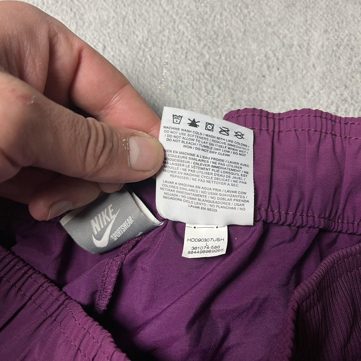Nike Vintage Nike Old School 00`s y2k Nylon Sweatpants Size US 35 - 17 Thumbnail