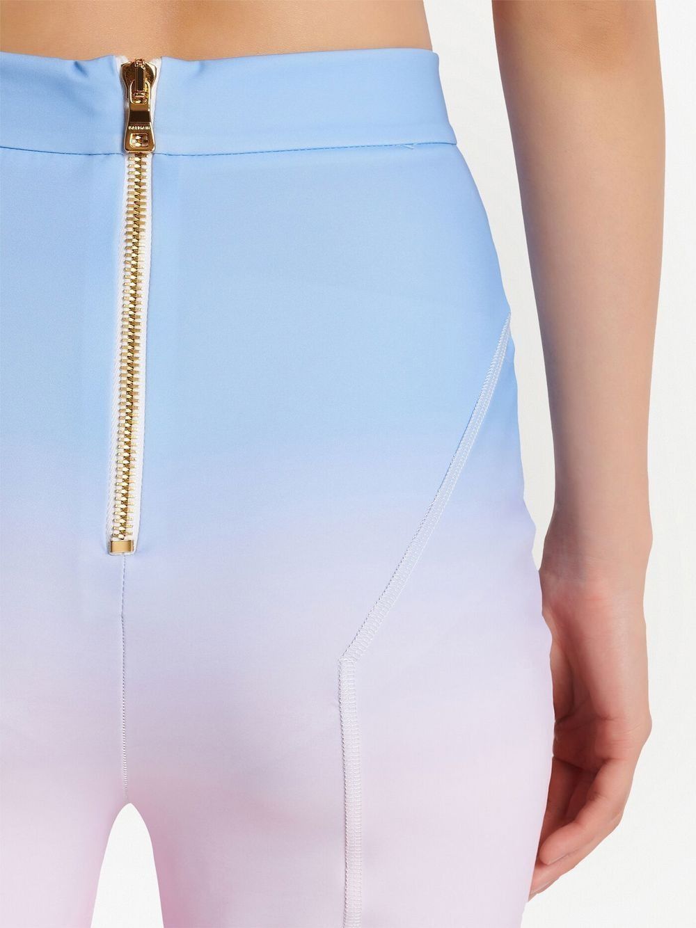 Balmain o1y0625 Short in Sky Blue/Pink Size 28" / US 6 / IT 42 - 6 Thumbnail