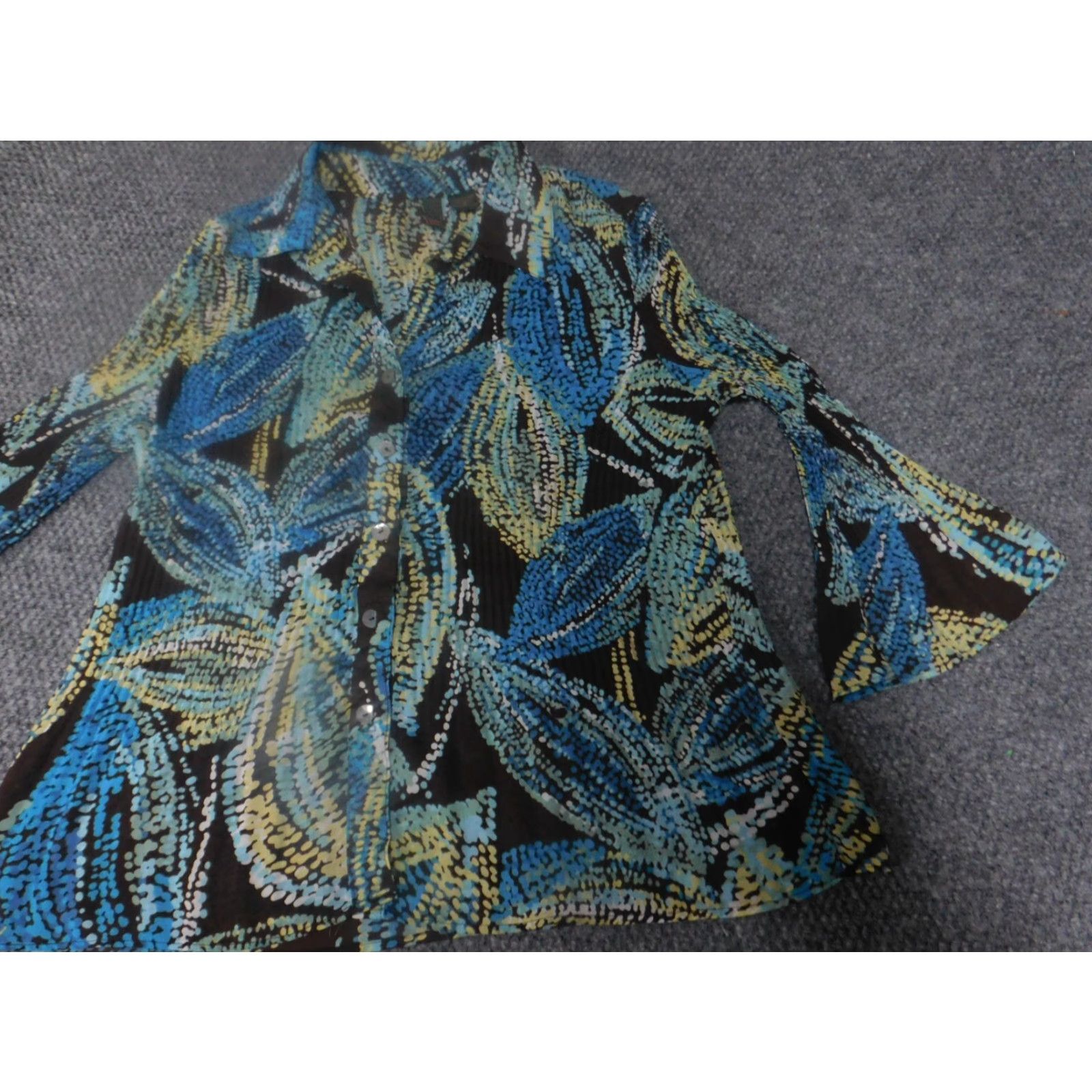 Vintage Serenade Blouse Women M Blue Floral Button Down Bell Sleeve Collared Casual Regular Size Medium Size M / US 6-8 / IT 42-44 - 3 Thumbnail