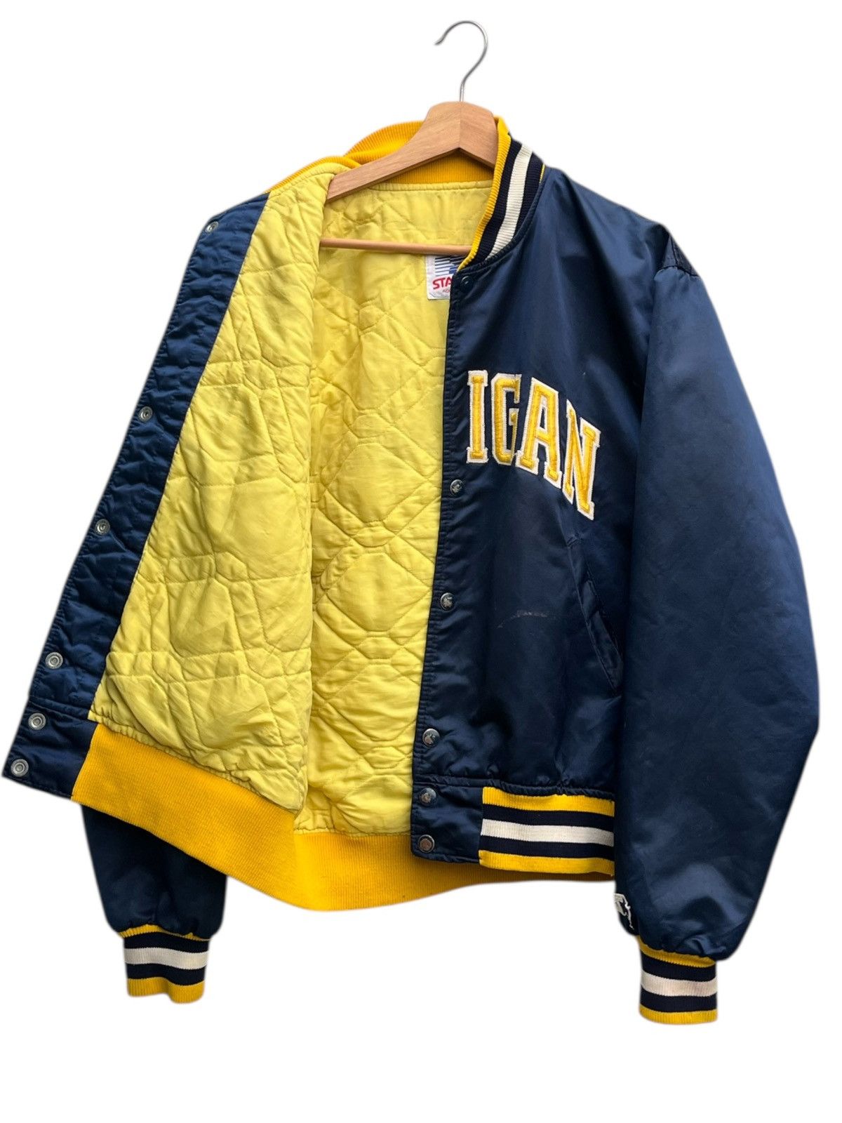Starter Vintage Starter Michigan Wolverines Satin Varsity Jacket Size US M / EU 48-50 / 2 - 4 Thumbnail