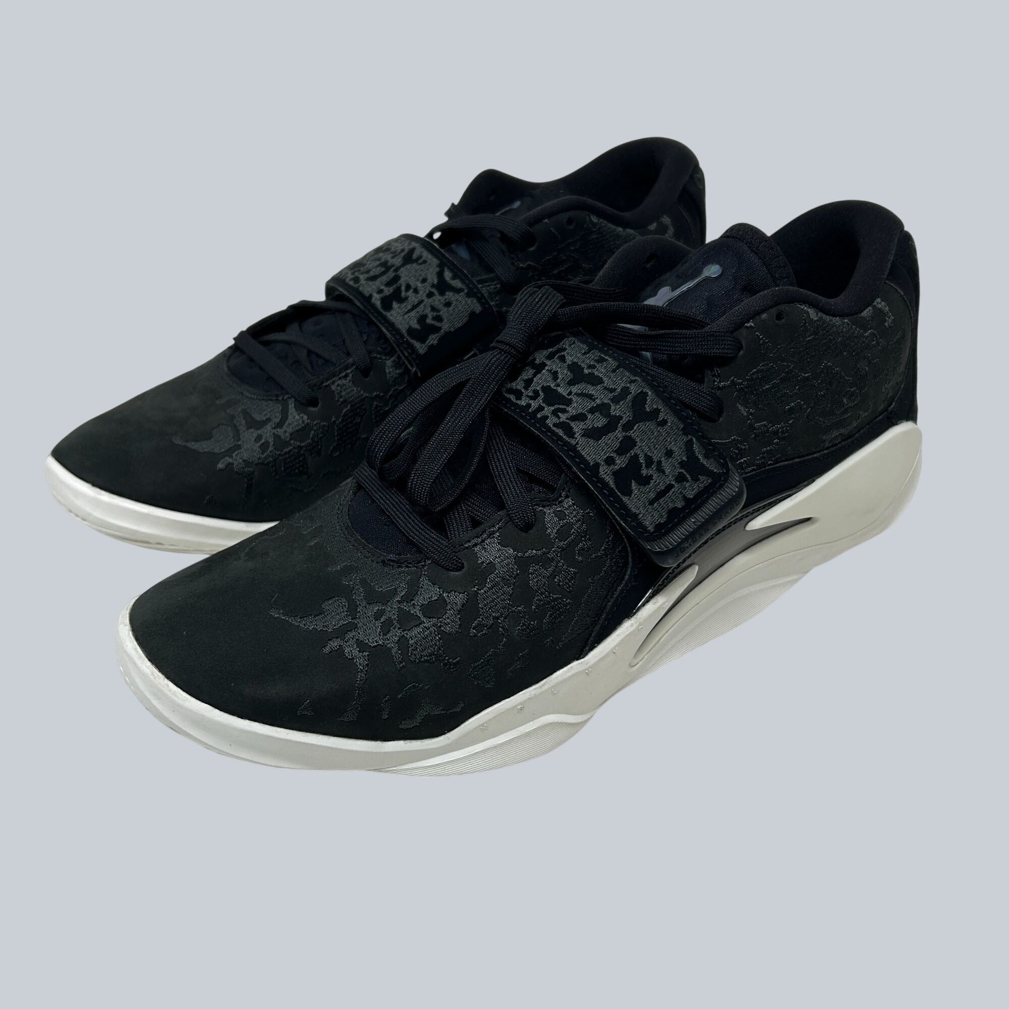 Jordan Brand Nike Jordan Zion 3 M.U.D. SE PF Ash Basketball FN1714 002 Size US 12.5 / EU 45-46 - 6 Thumbnail