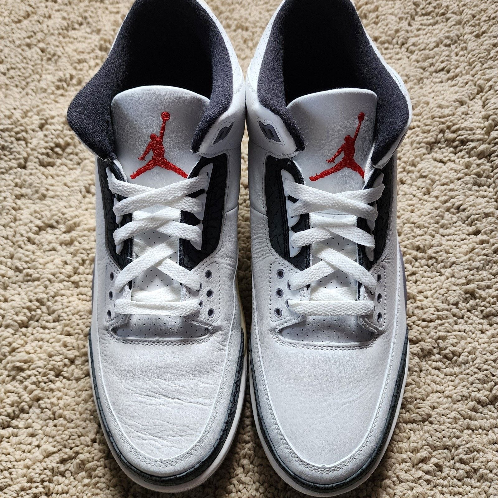 Jordan Brand Air Jordan 3 Retro Cement Grey Brand New Sz 11 Size US 11 / EU 44 - 4 Thumbnail