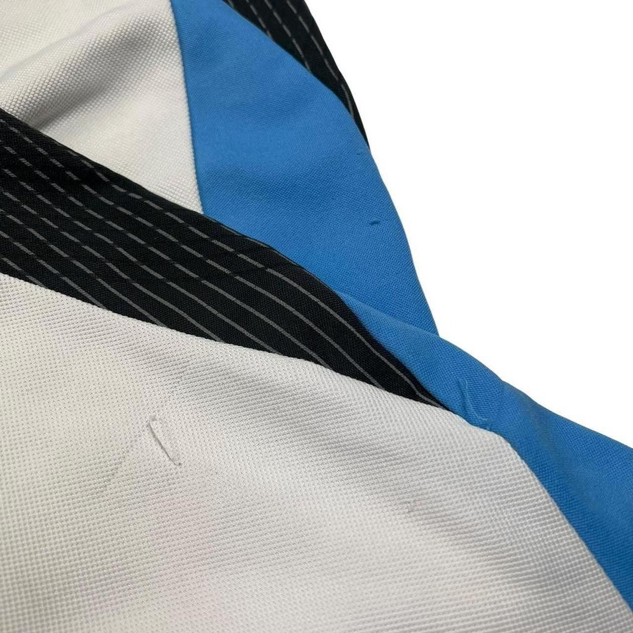 Nike Vintage 2000s Nike TN Laser Hoodie White & Blue - Medium Size US M / EU 48-50 / 2 - 7 Thumbnail