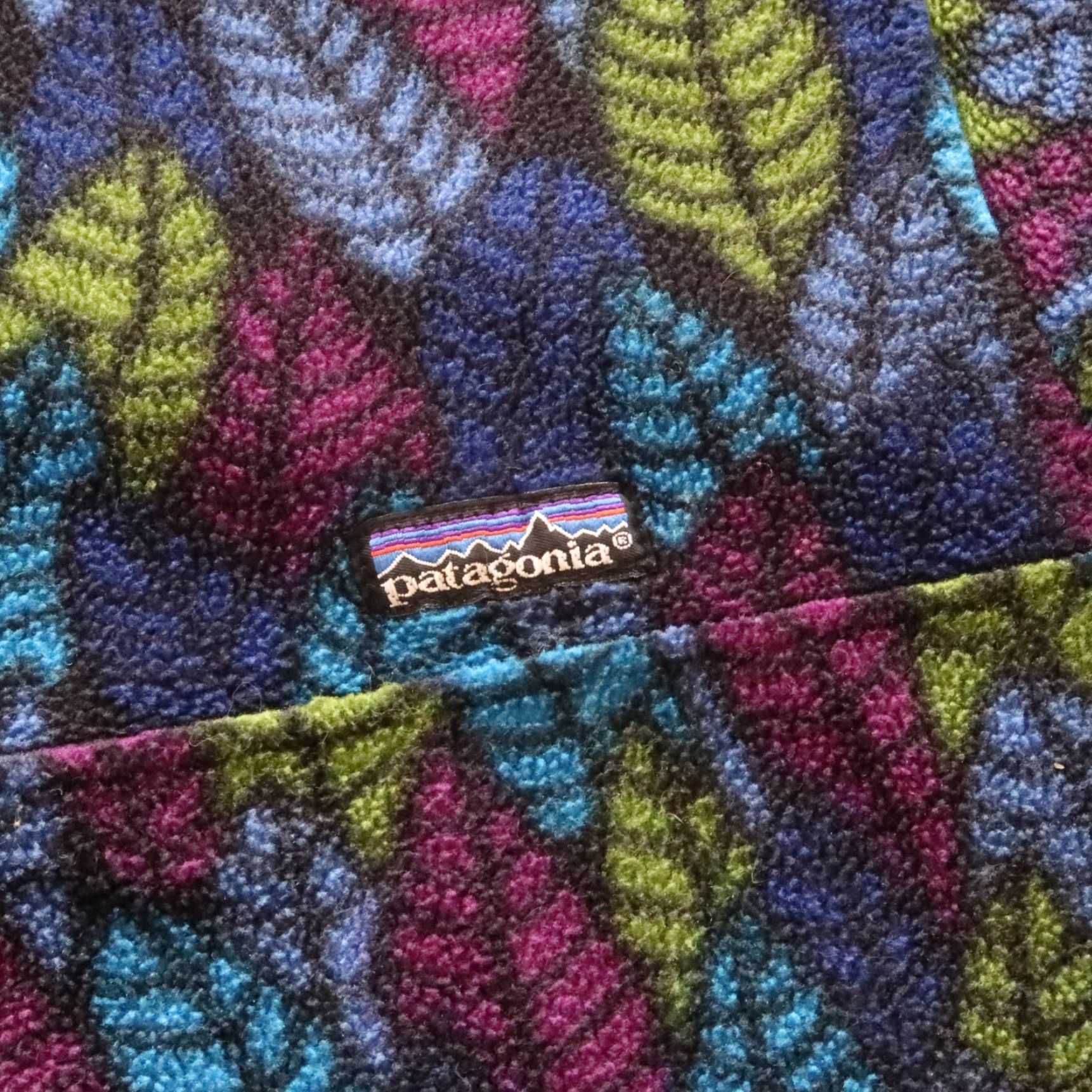 Patagonia Vintage Patagonia Snap-T Fleece Leaf Pattern Pullover XS XL Blue USA 10204 Mens Size US XL / EU 56 / 4 - 6 Thumbnail