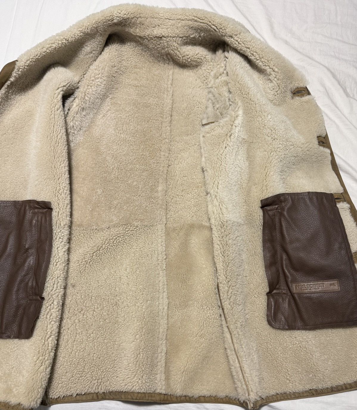 Neil Barrett Neil Barrett brown shearling coat Size US XL / EU 56 / 4 - 3 Thumbnail