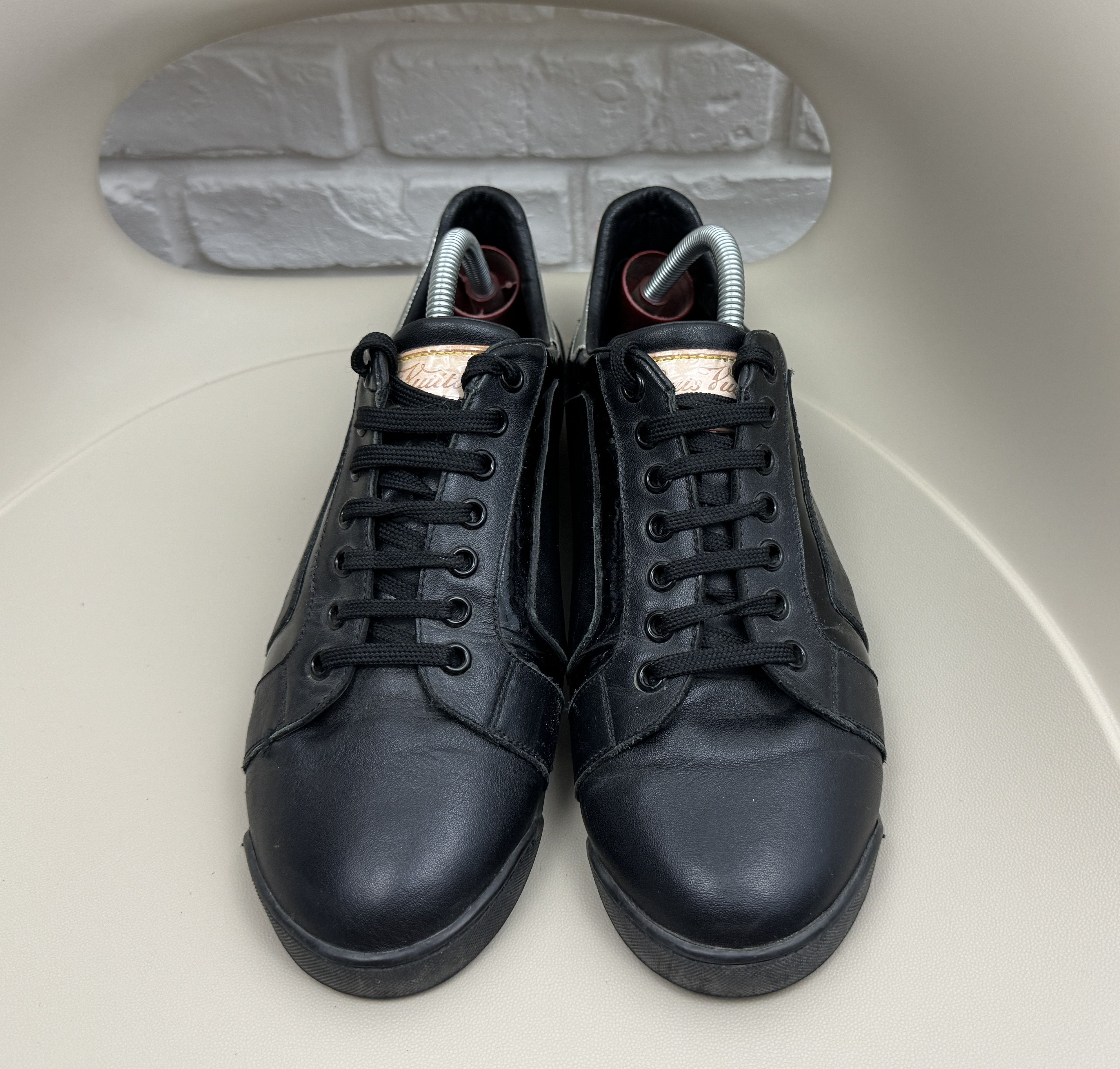 Louis Vuitton Louis Vuitton Clipper Leather Sneakers Logo Low Top Size 42 Size US 9 / EU 42 - 6 Thumbnail
