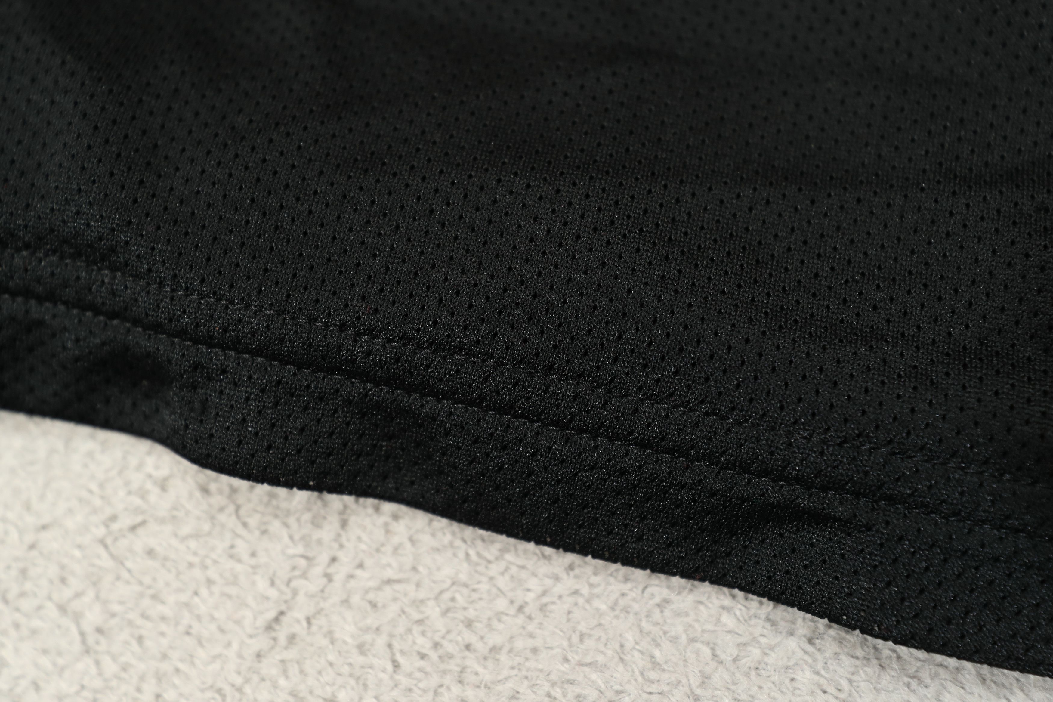 Nike Nike Black Athletic Polyester Shirt (L) Size US L / EU 52-54 / 3 - 5 Thumbnail