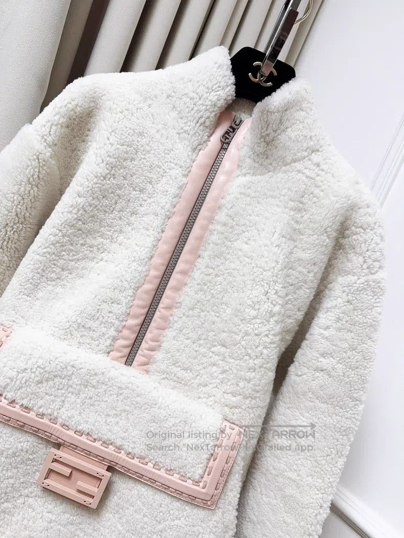 Fendi Fendi Shearling and leather combination, beige with pink l Size XS / US 0-2 / IT 36-38 - 4 Thumbnail