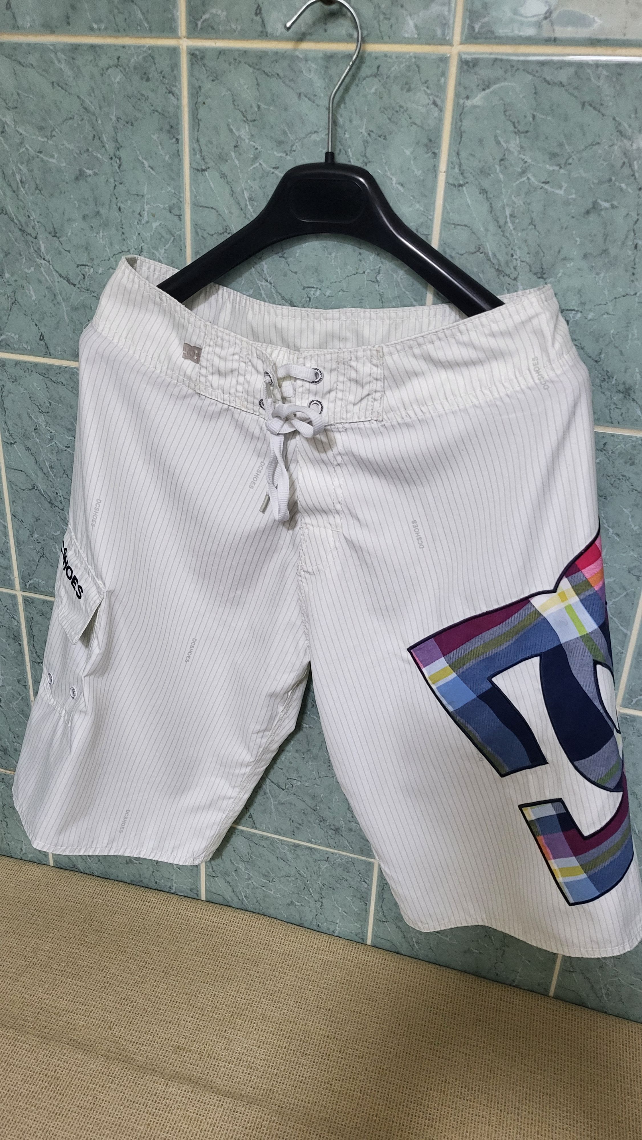 DC DC Vintage Surf Style shorts Y2K style Size US 30 / EU 46 - 4 Thumbnail