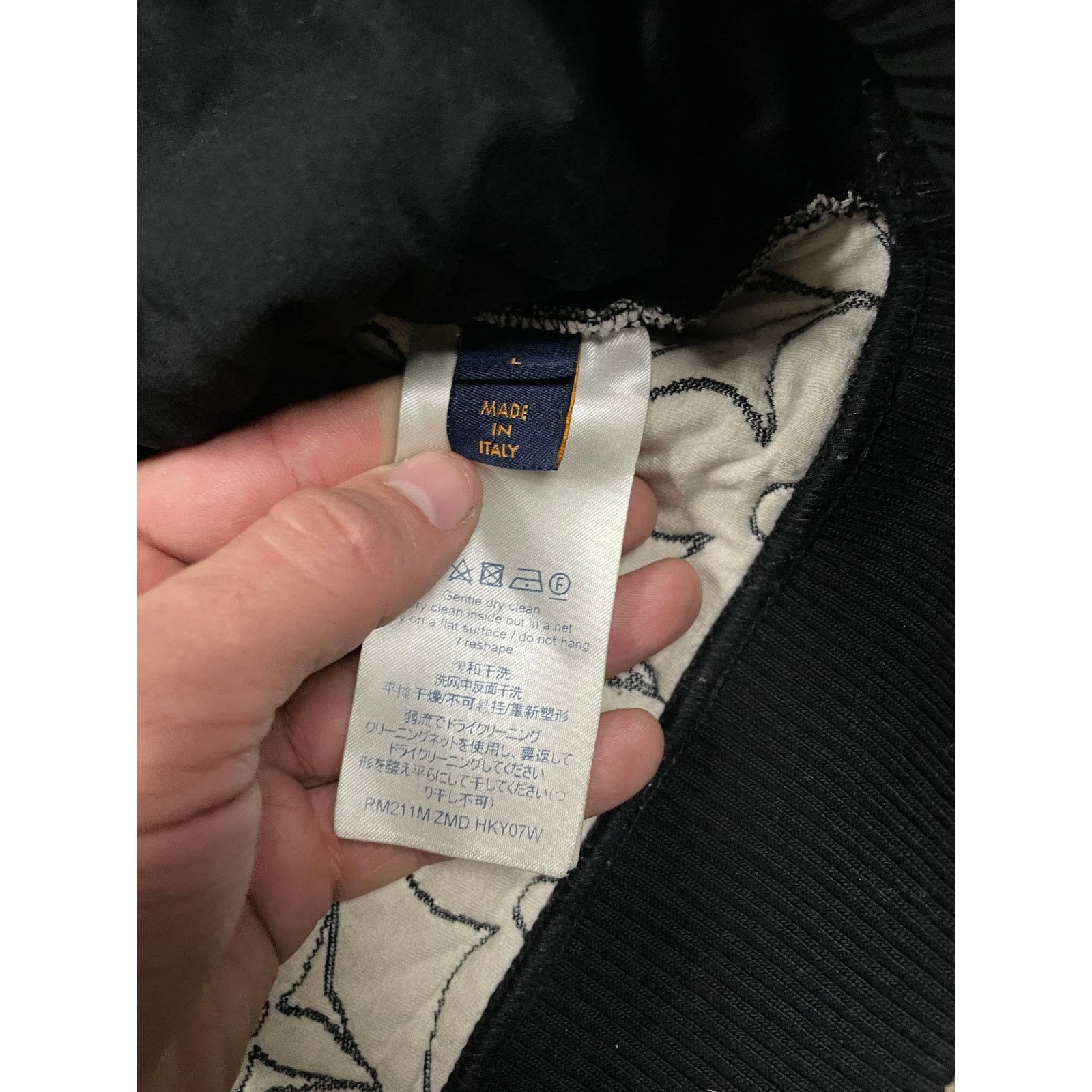 Louis Vuitton LV Monogram Black Jacket Large Used Size US L / EU 52-54 / 3 - 3 Thumbnail