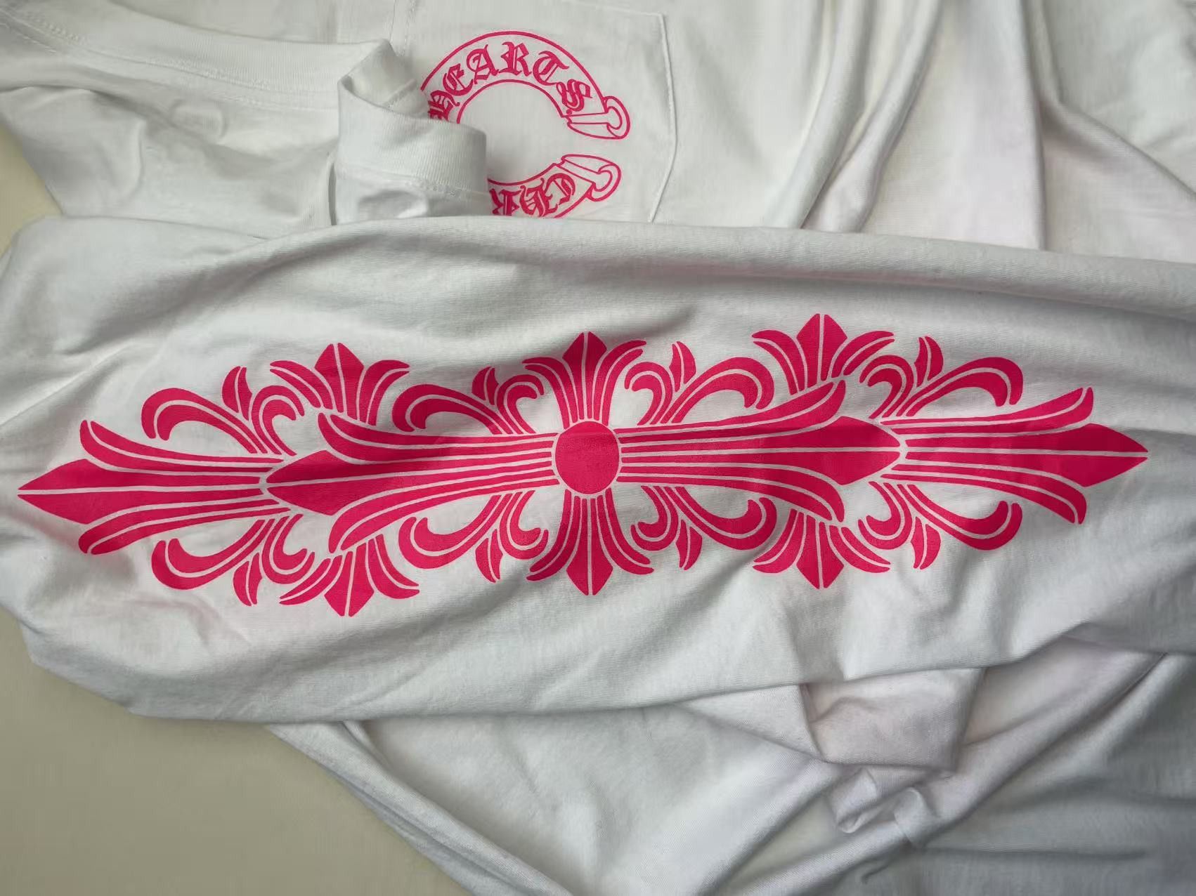 Chrome Hearts Chrome Hearts Classic Pink Horseshoe Long Sleeve T-shirt Size US XXL / EU 58 / 5 - 7 Thumbnail