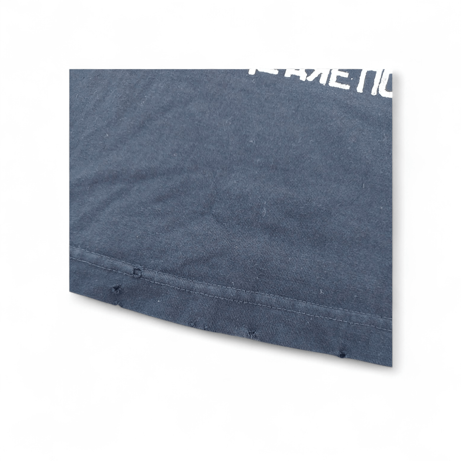 DISCOVERED Discovered we are no complete roast pork T-shirt Size US S / EU 44-46 / 1 - 3 Thumbnail