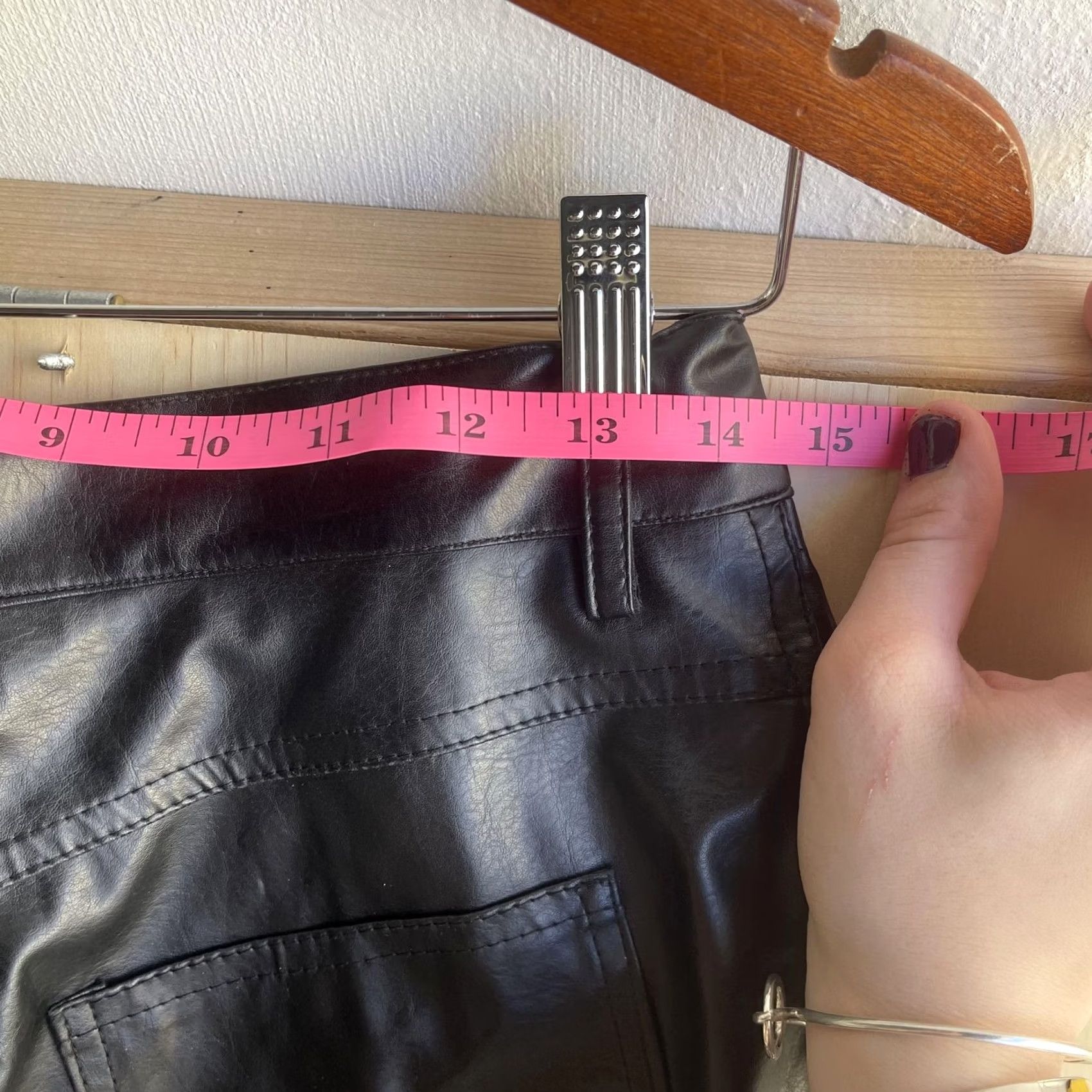Vintage Louise Paris Dress Pants Womens 5 Black Faux Leather Zip Straight Leg Lined Size 27" / US 4 / IT 40 - 5 Thumbnail