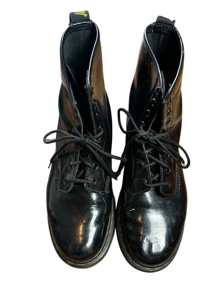 Dr. Martens Dr. Martens 1460 Black Shiny Patent Leather 8-Eye Boots Size US 9 / EU 42 - 1 Thumbnail