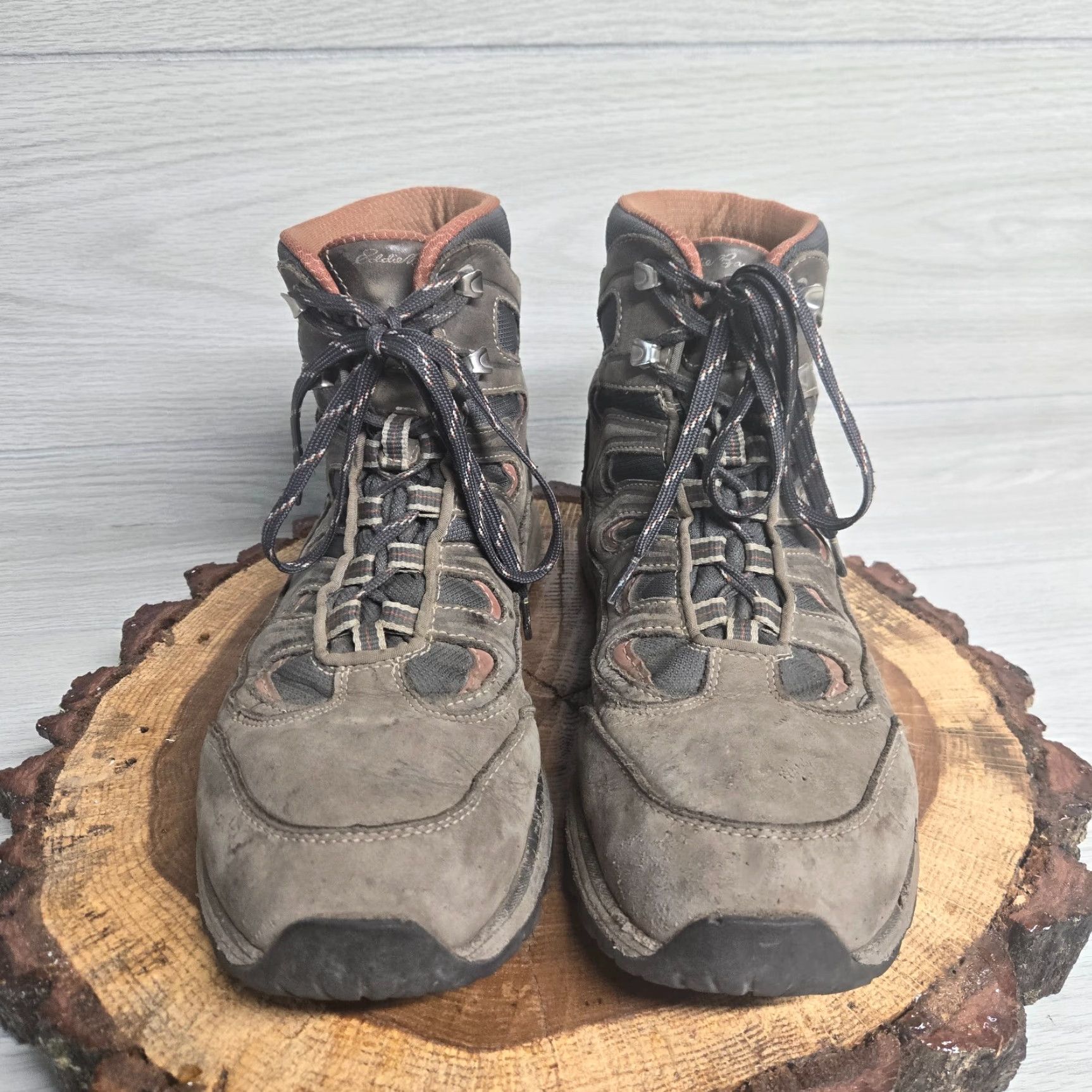 Vibram EDDIE BAUER Gray Leather Midlite Vibram Sole Weatheredge Boots Men 11.5 0061-707 Hiking Boot Mens Gray Leather Vibram Weatheredge Midlite Boots Size US 12 / EU 45 - 3 Thumbnail
