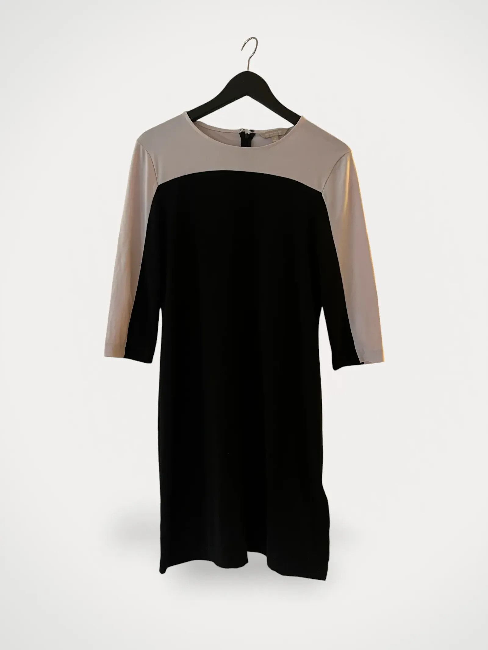 Banana Republic Banana Republic Dress Size S / US 4 / IT 40 - 1 Thumbnail