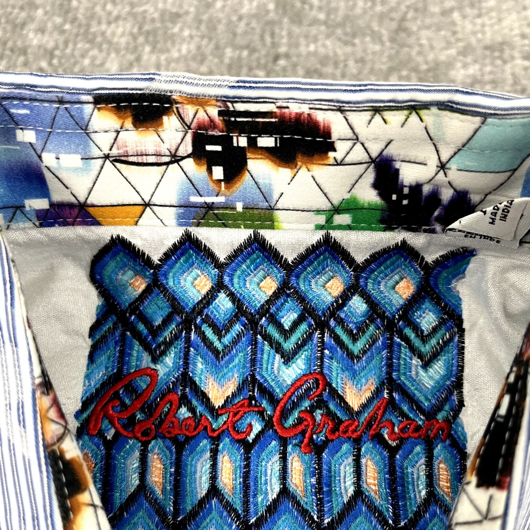 Robert Graham VINTAGE Robert Graham Shirt Mens Medium Classic Blue White Geometric Button Up Preppy Size US M / EU 48-50 / 2 - 2 Thumbnail