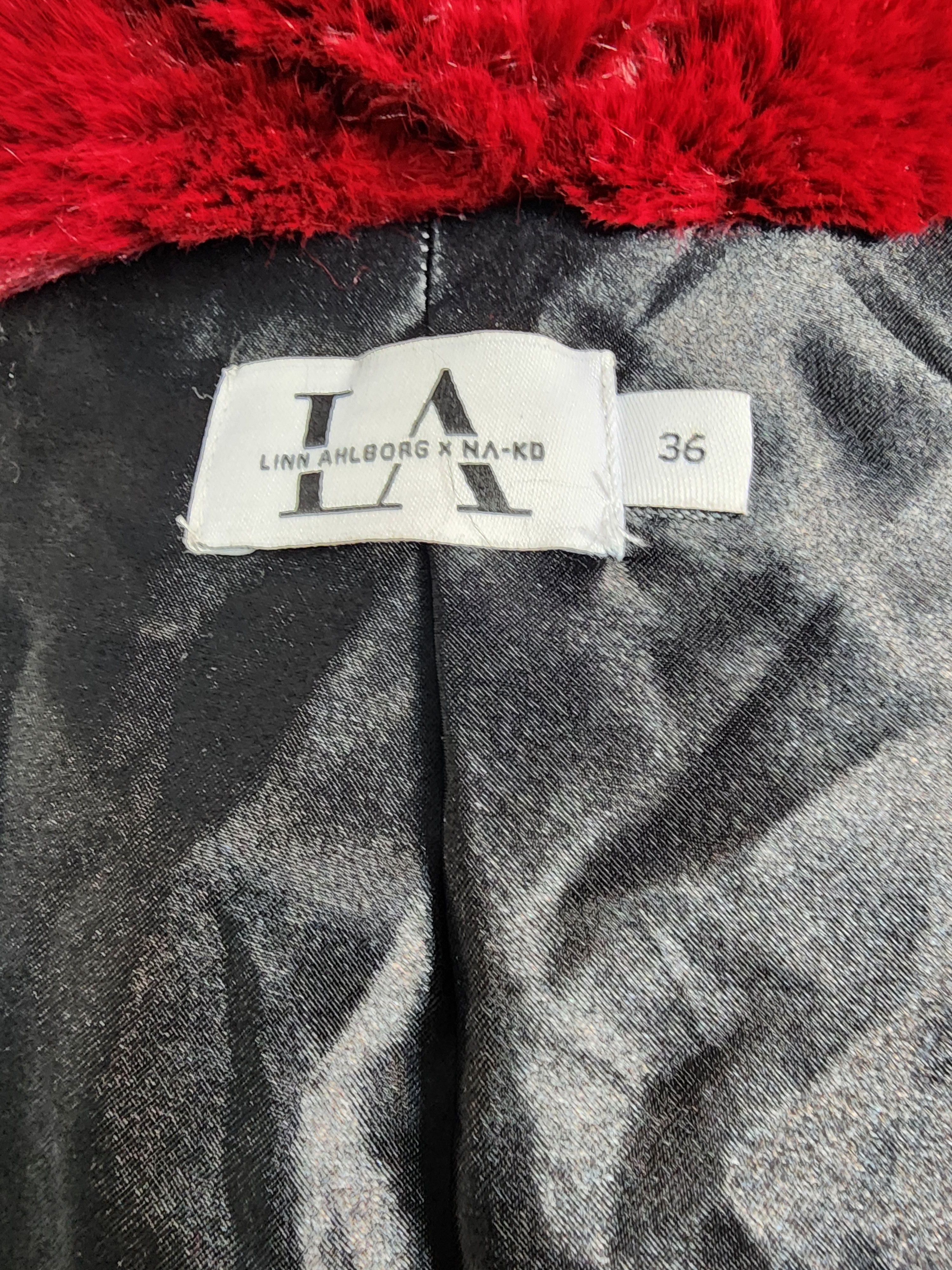 Furla Red @ Black Faux Fur Coat: Women's Warm Winter Outerwear Size M / US 6-8 / IT 42-44 - 8 Thumbnail