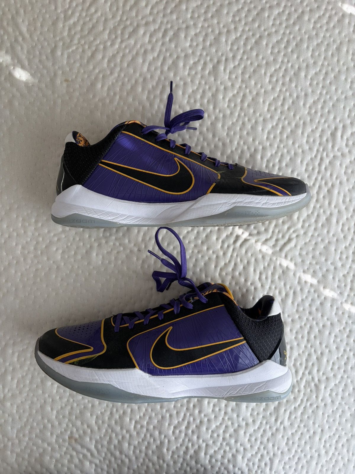 Nike kobe 5 protro Size US 12 / EU 45 - 1 Thumbnail