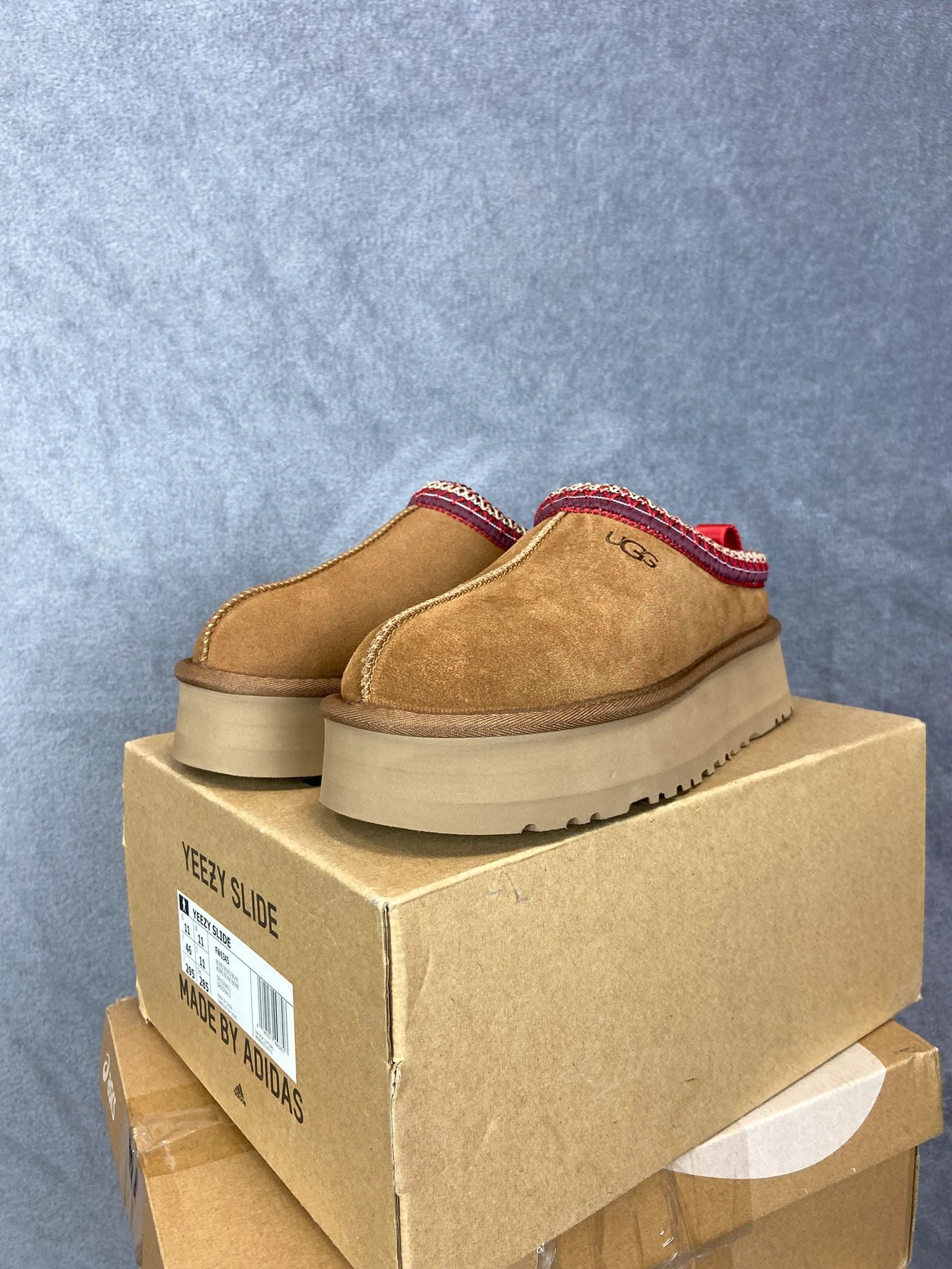 Ugg UGG Brown Winter Boots Size EU 37 Size US 7 / IT 37 - 1 Thumbnail
