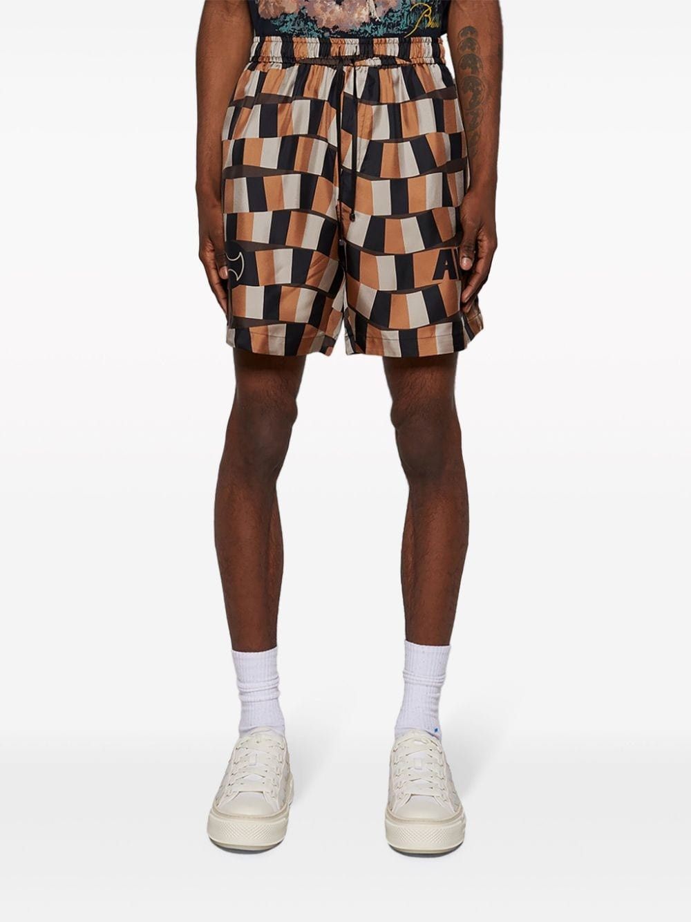 Amiri oc11z0225 Snake Checker Silk Shorts in Multicolor Size US 32 / EU 48 - 3 Thumbnail
