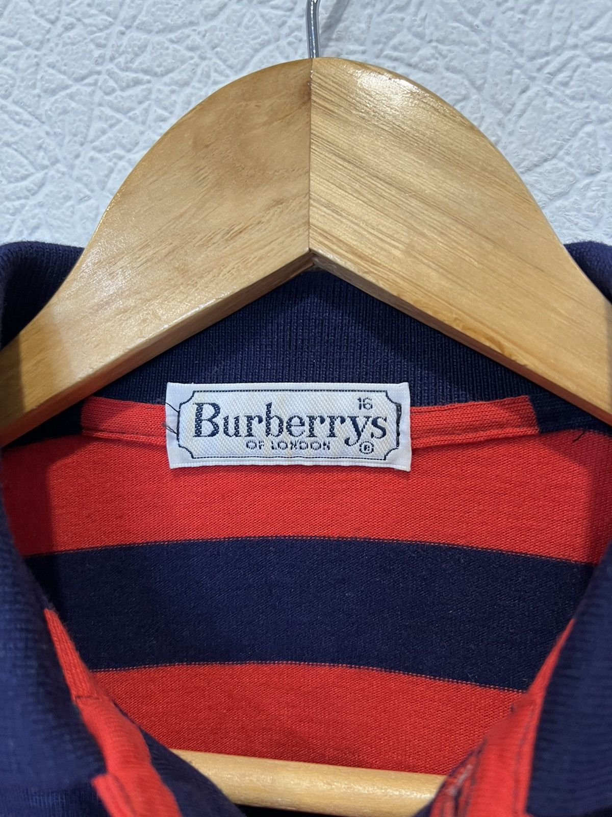 Burberry Vintage 90’s Burberrys Red Striped Sweater Size US S / EU 44-46 / 1 - 4 Thumbnail