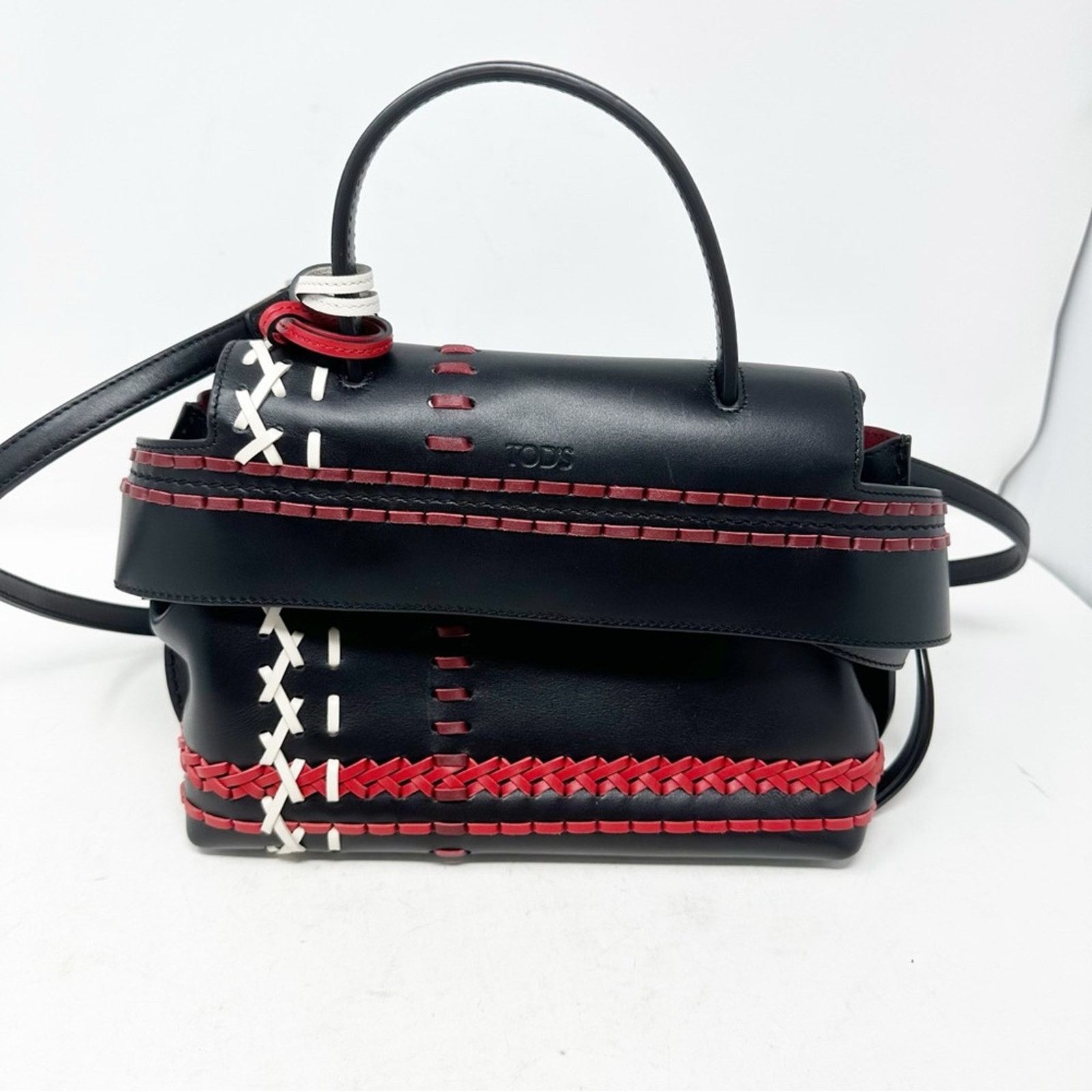 Tod's TOD'S Medium Tassels Wave Bag Black NWOT Size ONE SIZE - 1 Thumbnail