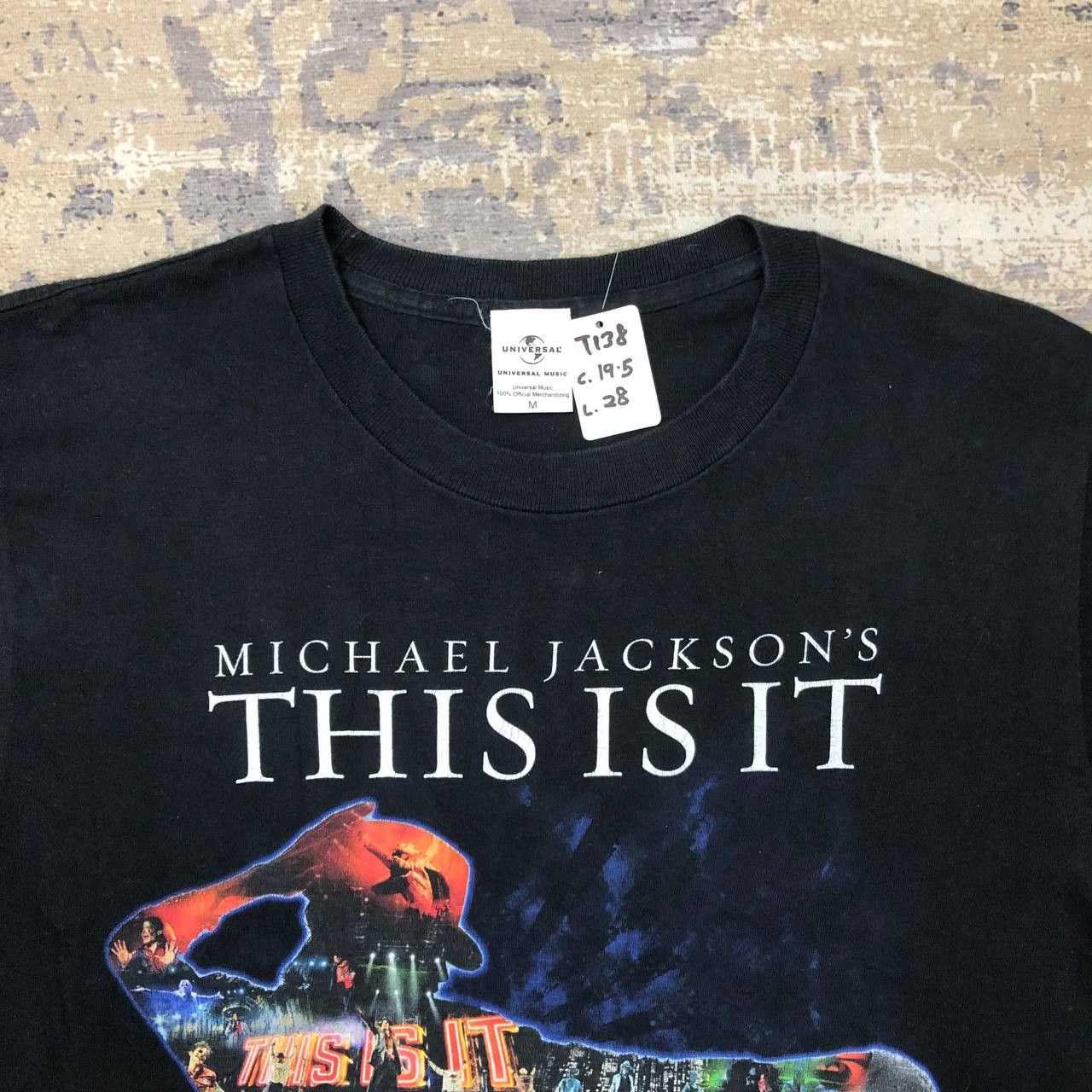 Michael Jackson × Universal Studios T138 MICHEAL JACKSON'S THIS IS IT TOUR PROMO TEE Size US M / EU 48-50 / 2 - 3 Thumbnail