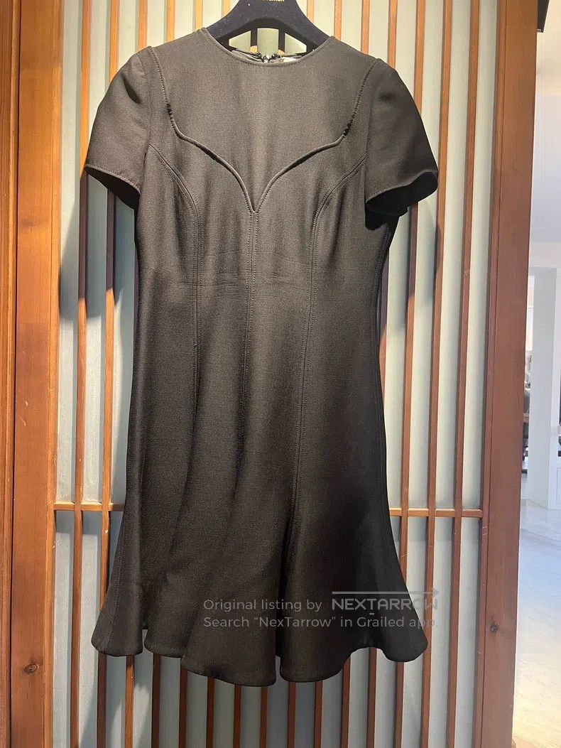 Valentino Valentino dress Size S / US 4 / IT 40 - 2 Thumbnail