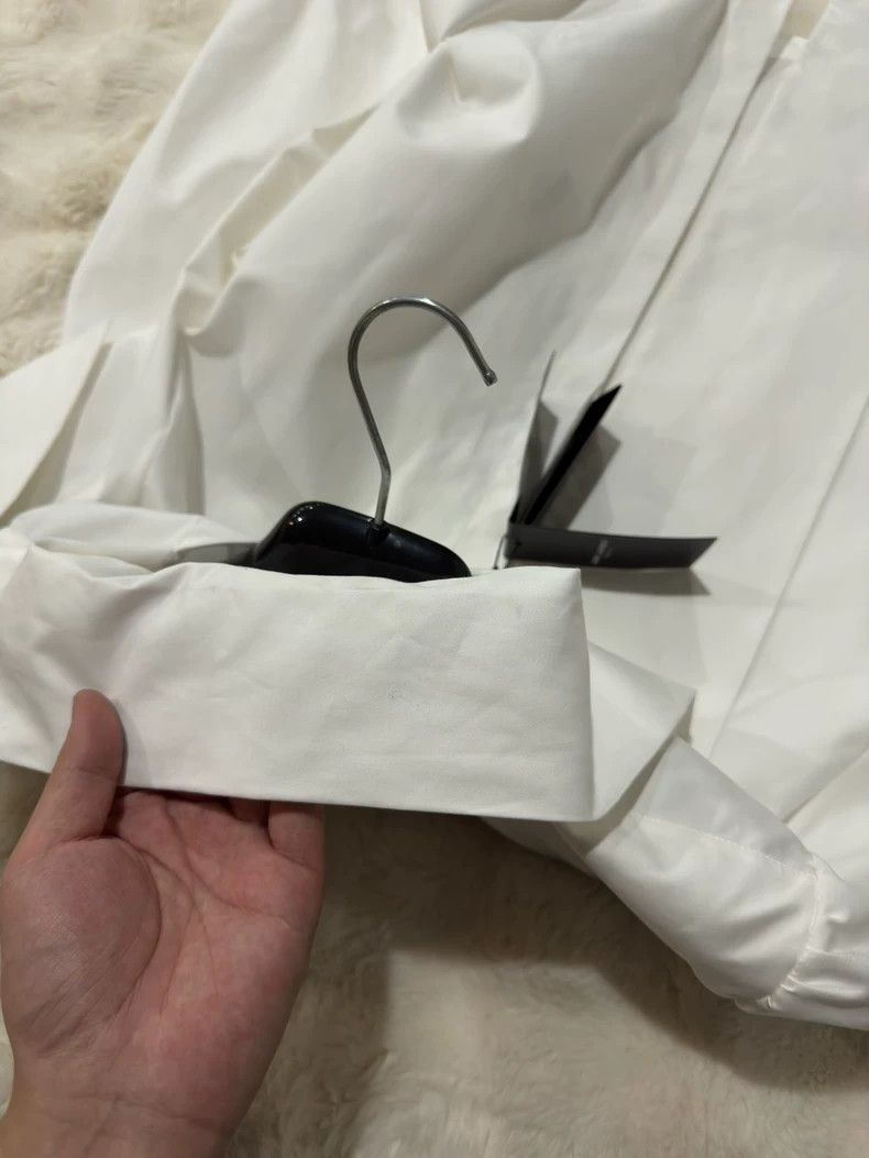 Saint Laurent Paris Saint Laurent Paris size 40 Big iris knot shirt Size L / US 10 / IT 46 - 9 Thumbnail