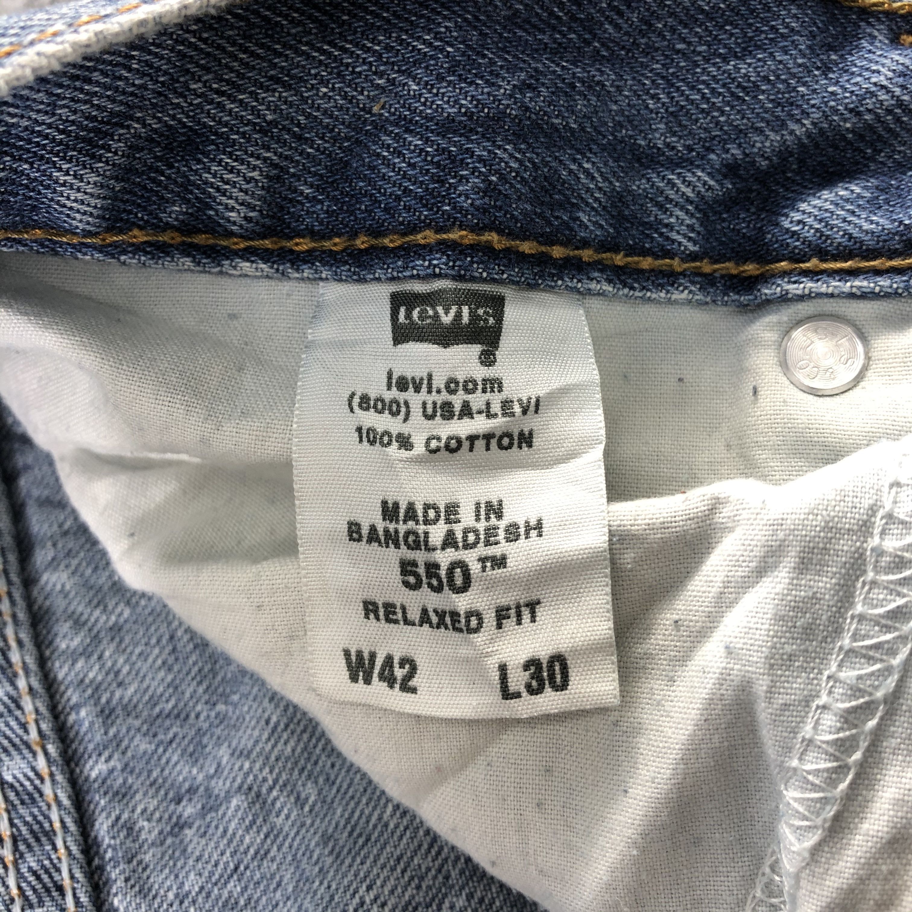 Levi's Light Wash Vintage Levis 550 Jeans-J1282 Size US 43 - 9 Thumbnail