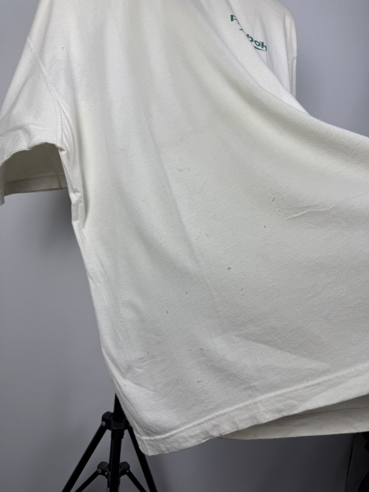 Reebok × Vintage Vintage Reebok T-shirts Sk8 Centre Logo 90s Grunge Y2K Size US XL / EU 56 / 4 - 5 Thumbnail
