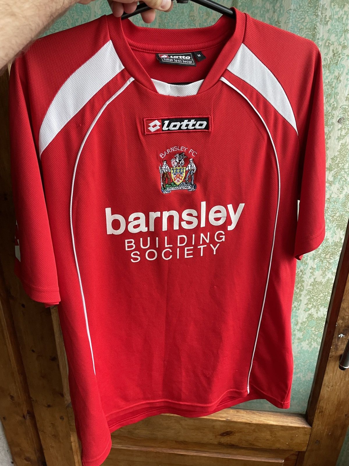 Lotto Sport BARNSLEY 2008/09 HOME IAIN HUME FOOTBALL SHIRT LOTTO JERSEY Size US M / EU 48-50 / 2 - 23 Thumbnail