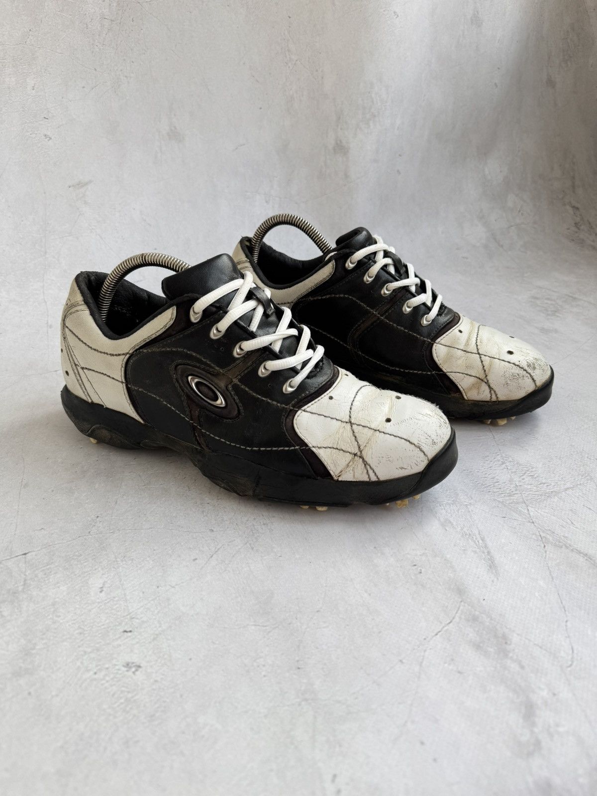 Oakley Oakley Golf Shoes Rare Spikes Metal Logo Grail Archive Size US 9.5 / EU 42-43 - 4 Thumbnail