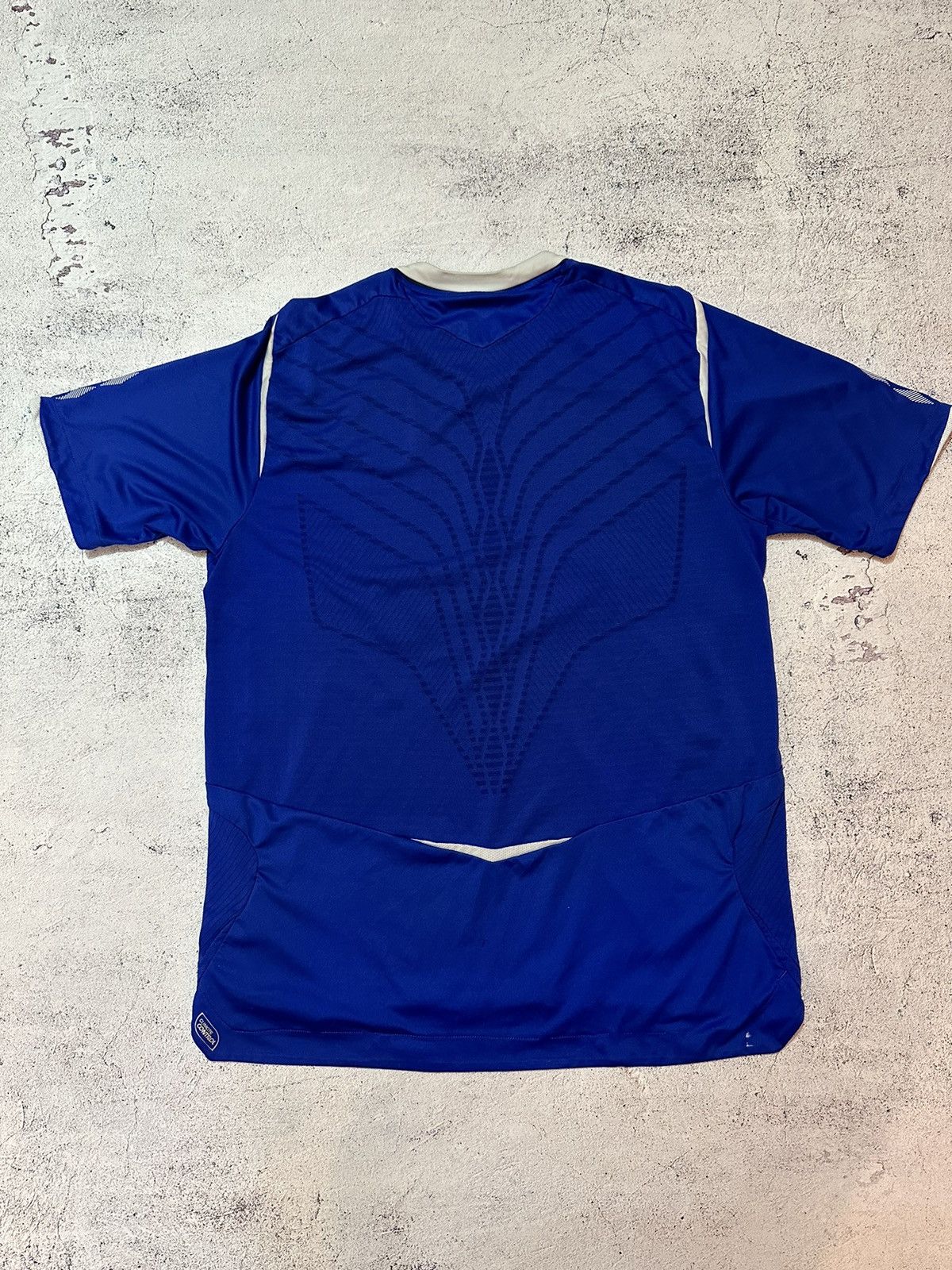 Umbro Vintage Everton Jersey 2008 Size US L / EU 52-54 / 3 - 8 Thumbnail