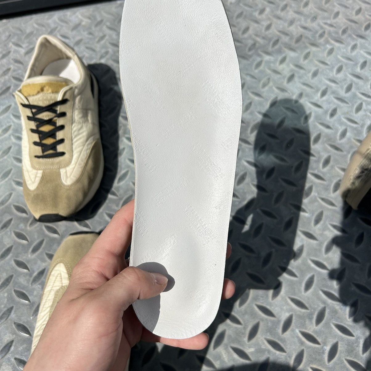 Maison Margiela Maison Margiela 22 Retro Runner Sneaker Size US 9 / EU 42 - 10 Thumbnail