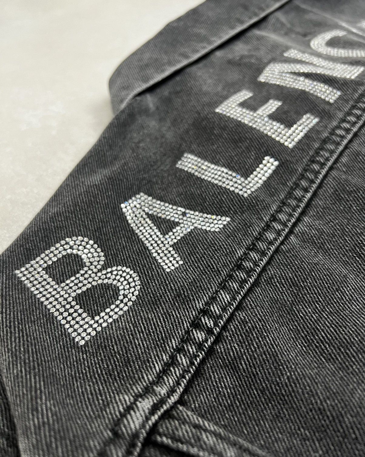 Balenciaga Balenciaga Rhinestone cristal Black Denim Jacket Size US XS / EU 42 / 0 - 3 Thumbnail
