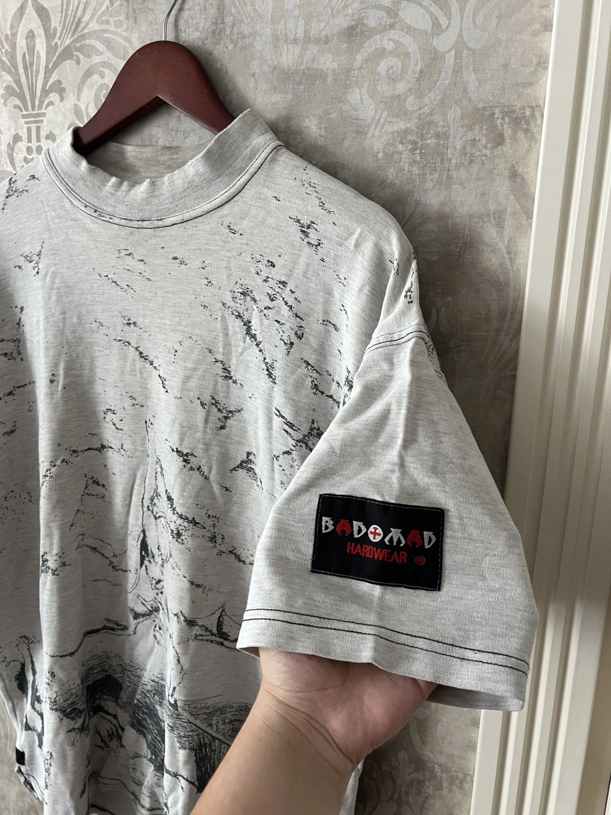 Vintage Vintage Y2K Bad+Mad Hardware Oversized Tee – Gothic Graphic Size US L / EU 52-54 / 3 - 3 Thumbnail
