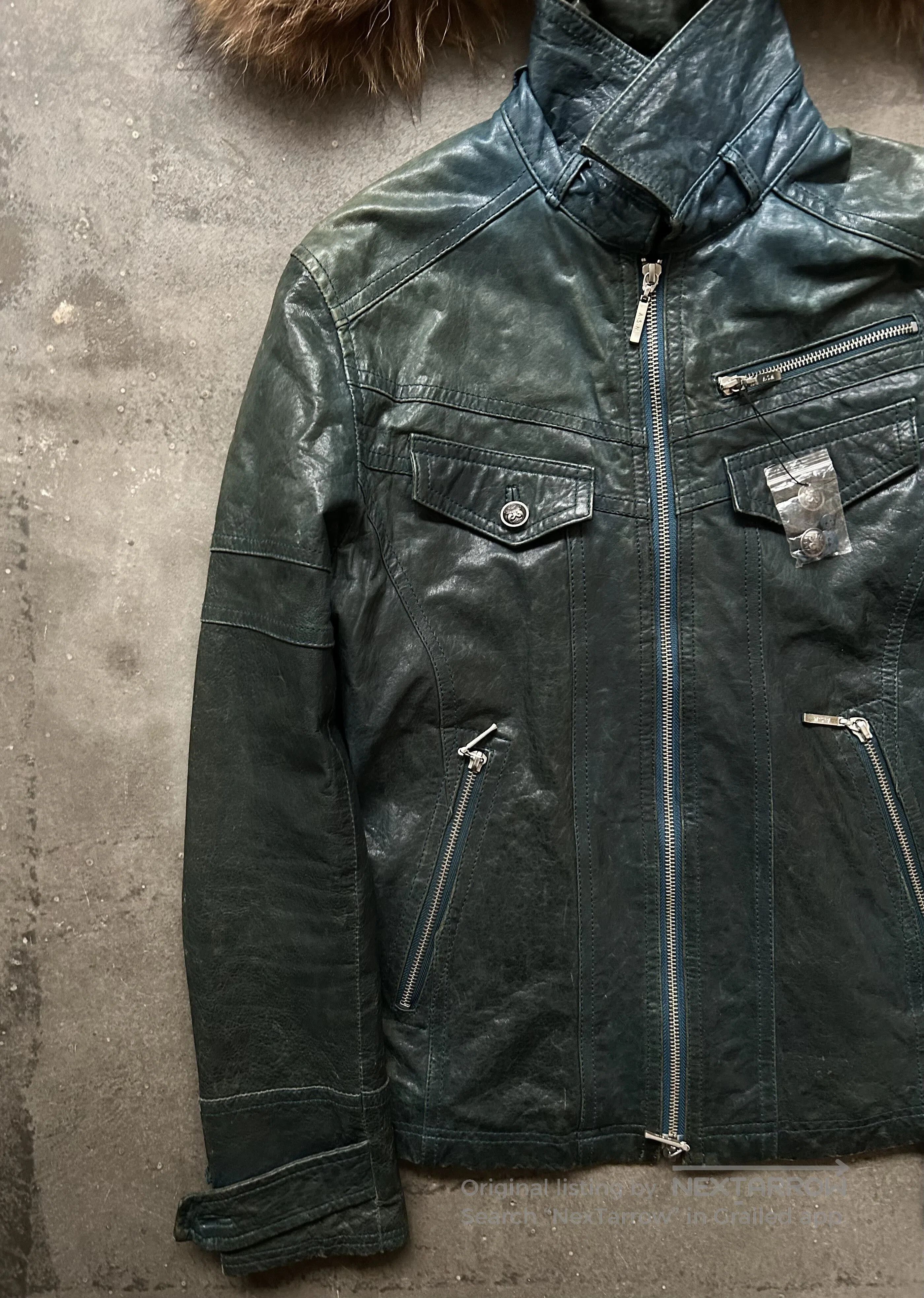 Japanese Brand detachable fur collar distressed leather jacket. Size US M / EU 48-50 / 2 - 2 Thumbnail
