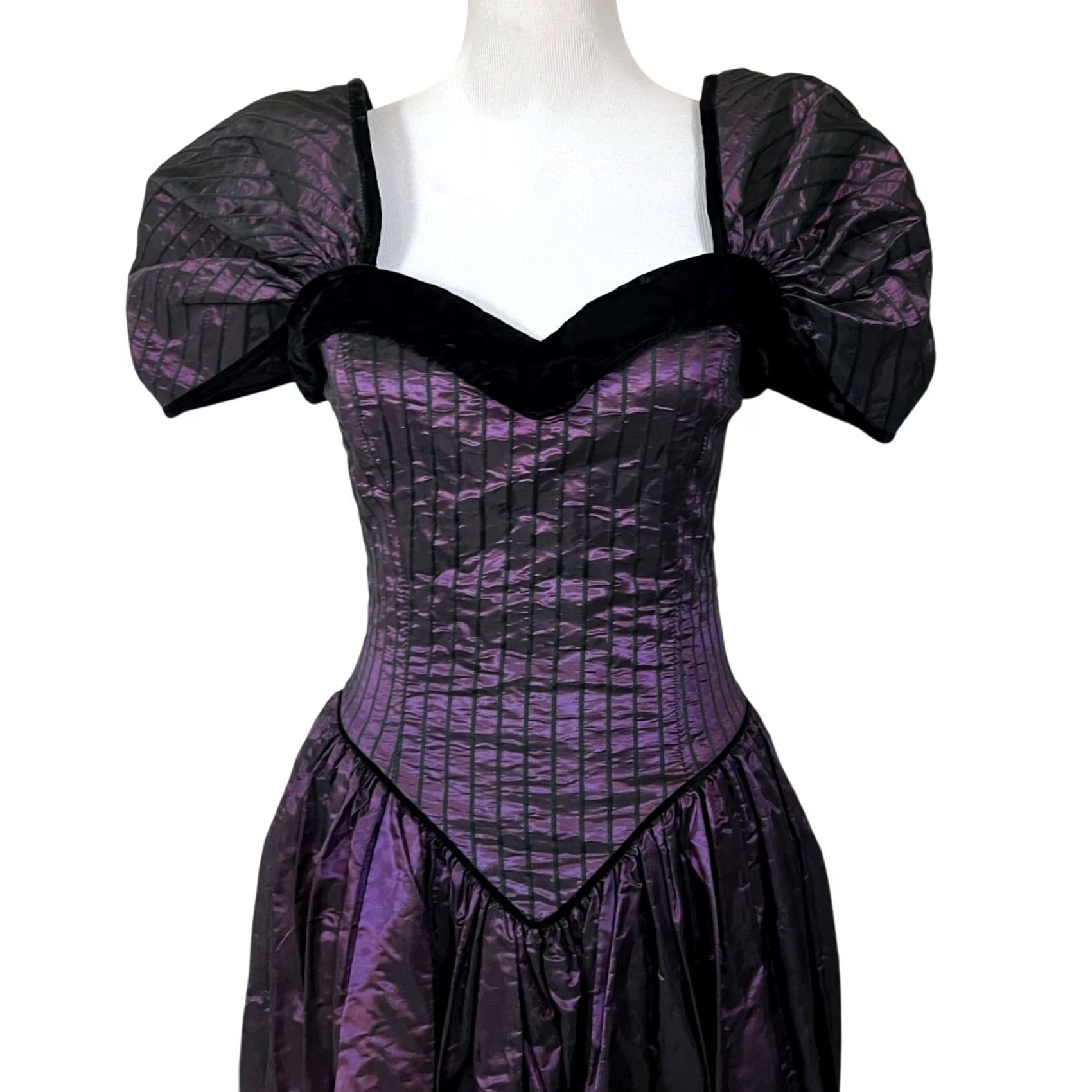 Vintage VINTAGE Barboglio Cristina Jan Prom Dress Sz 8 Purple Taffeta 80s Puffy Sleeve Ball Gown Womens Size M / US 6-8 / IT 42-44 - 2 Thumbnail